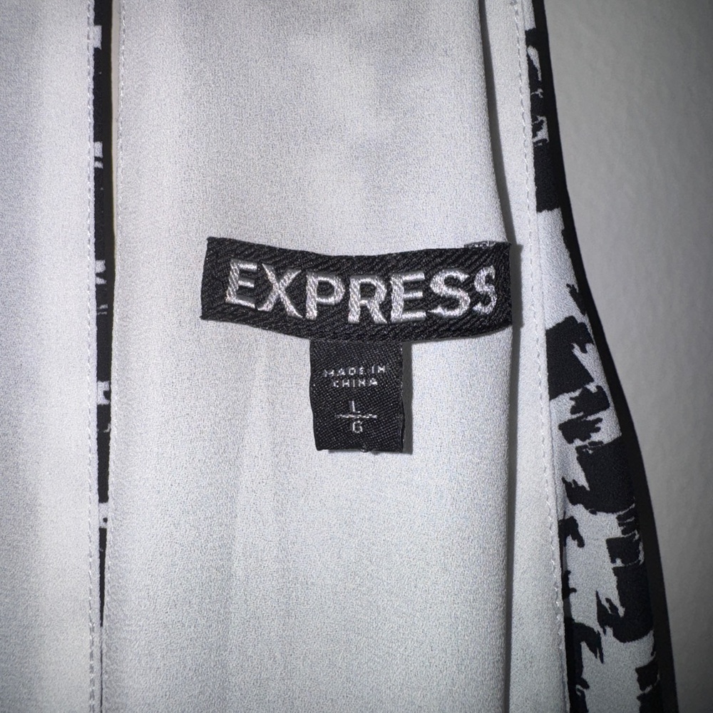 Express loose top - Picture 4 of 4
